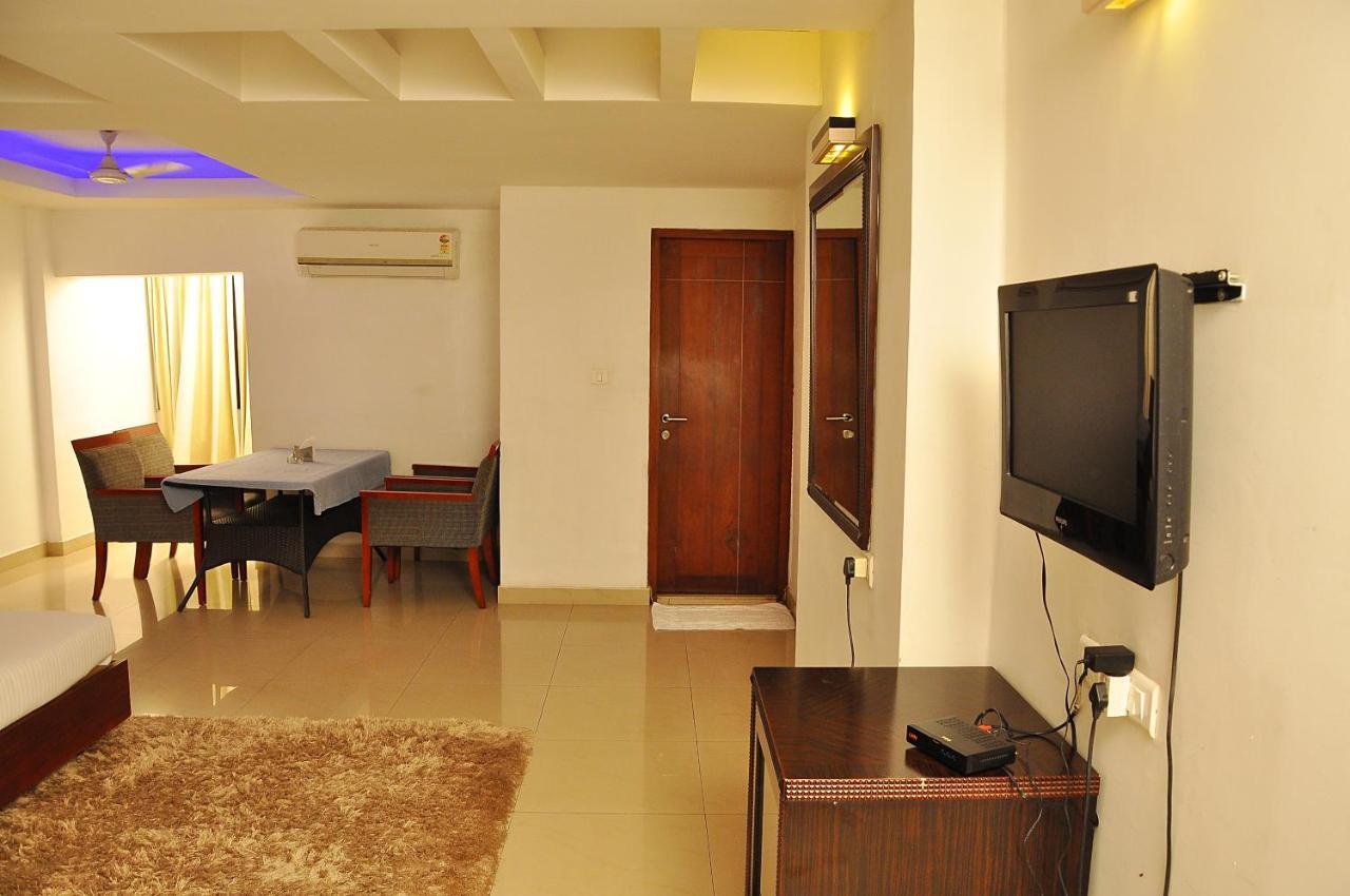 Hotel Luciya Kochi المظهر الخارجي الصورة