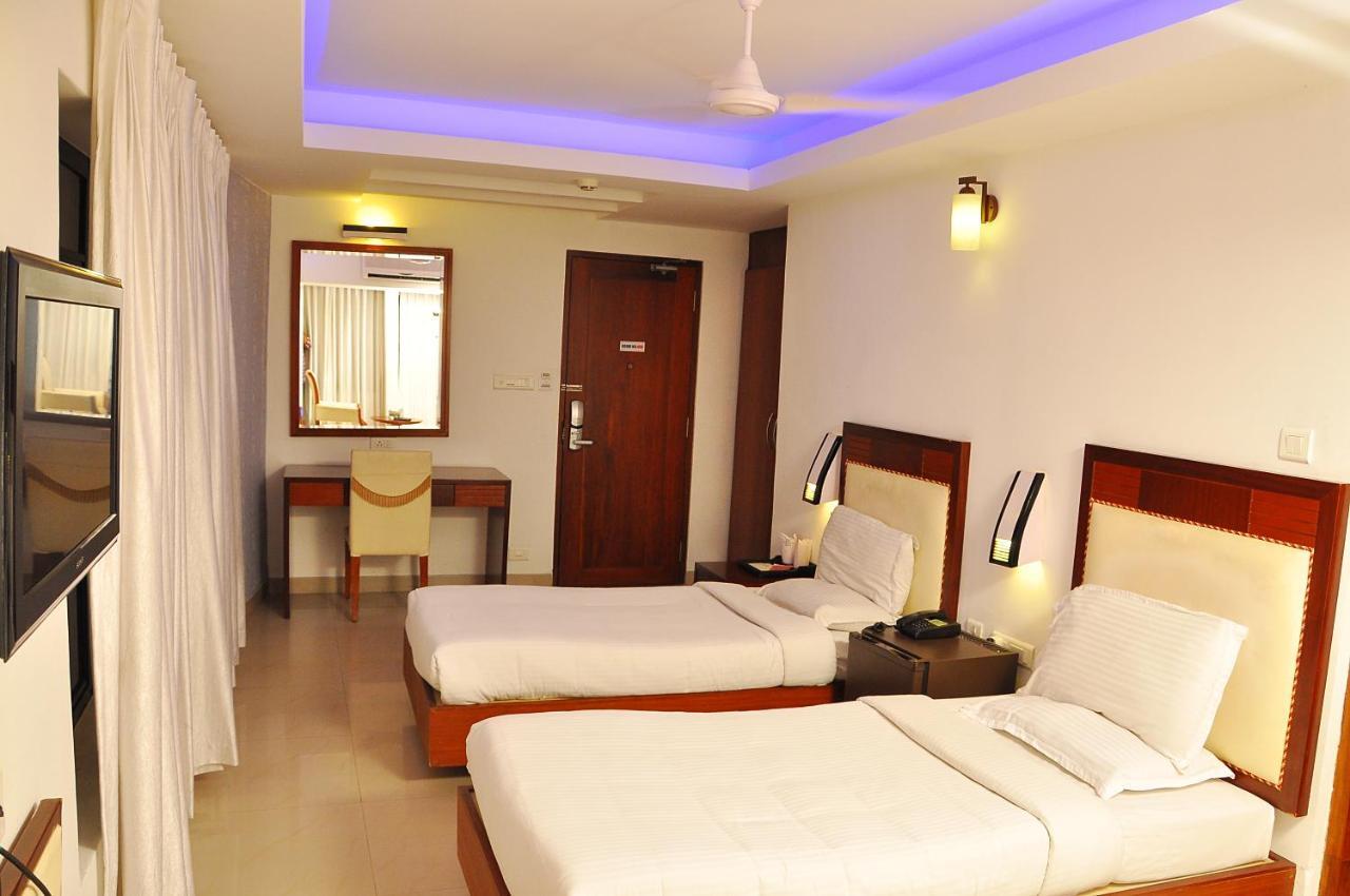 Hotel Luciya Kochi المظهر الخارجي الصورة