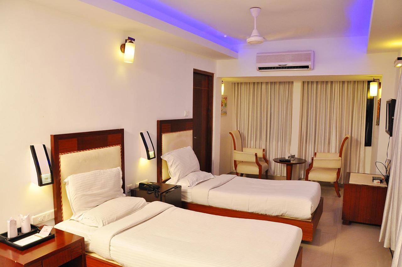 Hotel Luciya Kochi المظهر الخارجي الصورة
