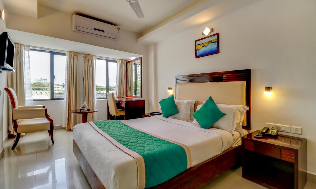 Hotel Luciya Kochi المظهر الخارجي الصورة