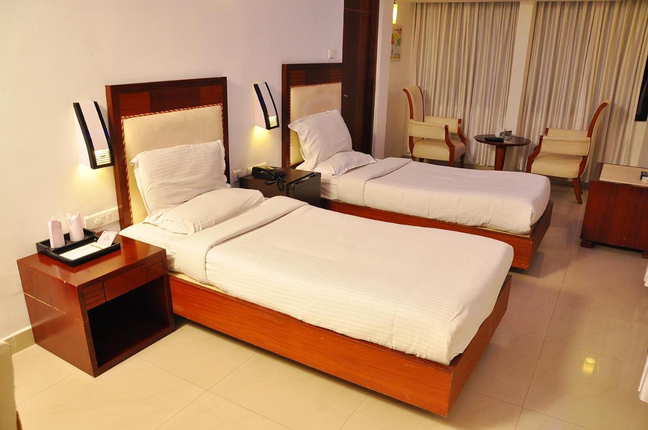 Hotel Luciya Kochi المظهر الخارجي الصورة