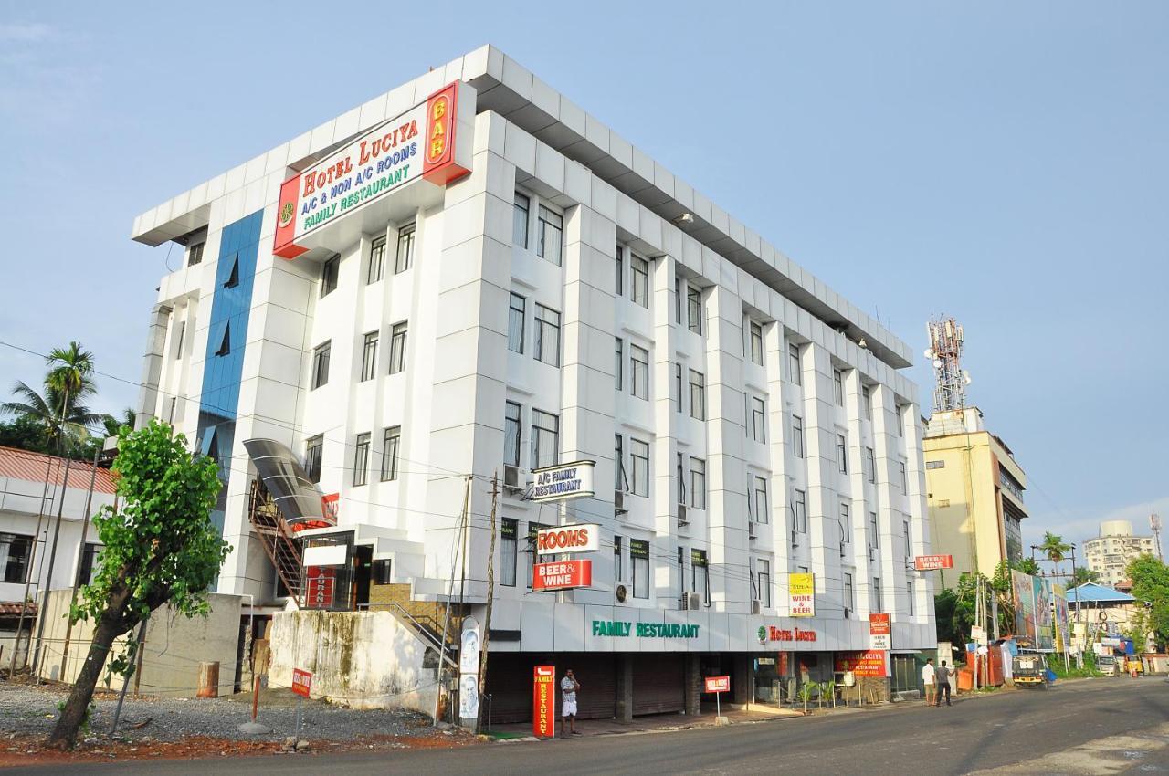 Hotel Luciya Kochi المظهر الخارجي الصورة