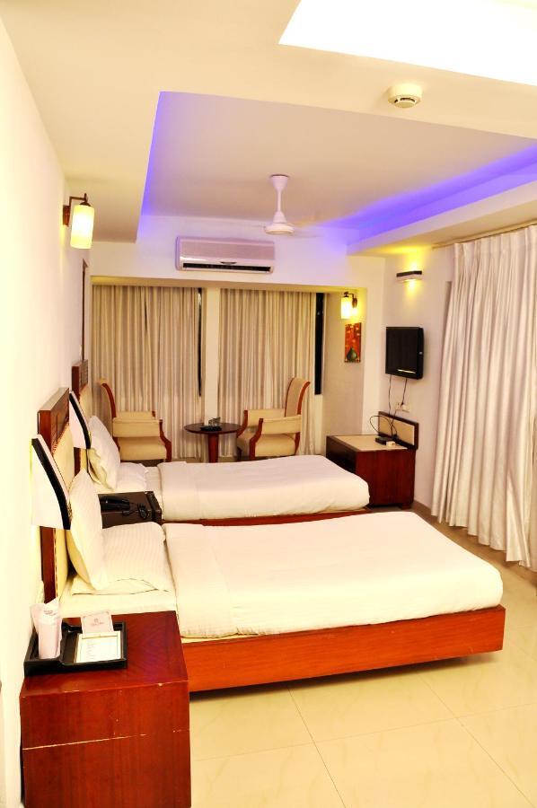 Hotel Luciya Kochi المظهر الخارجي الصورة